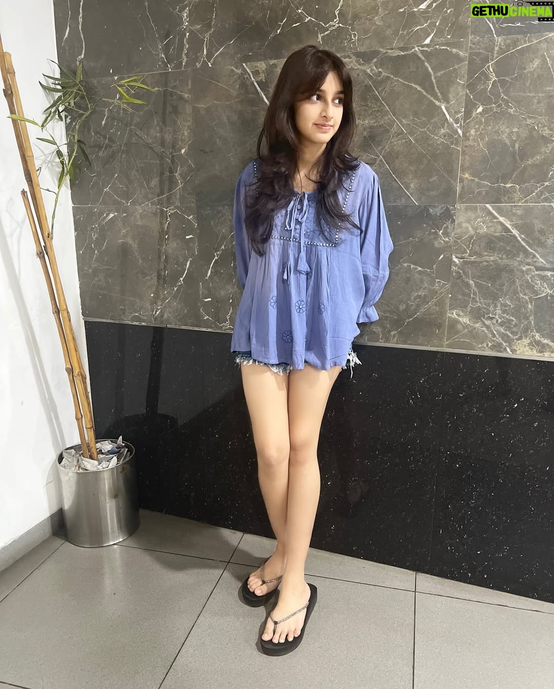 Shivika Rishi - 53.8K Likes - 🧚💫💙

#instagramphotography #summerlook☀️ #viralpost #explorephotography #denimshort