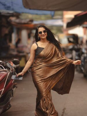 Shravnitha Srikanth Instagram - Pics from my most fav shoot!!!

@frames.by_sarath 
@james_koushik 

#shoot #modern #potrait #potraiture #shooting #selflove❤️ #love #attitude #swag