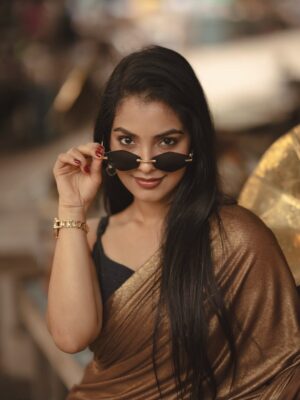 Shravnitha Srikanth Instagram - Pics from my most fav shoot!!!

@frames.by_sarath 
@james_koushik 

#shoot #modern #potrait #potraiture #shooting #selflove❤️ #love #attitude #swag