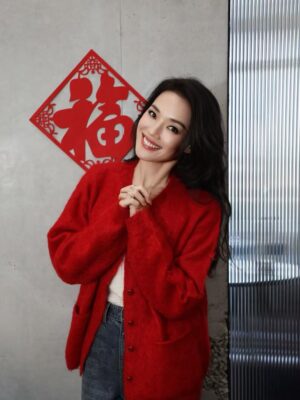 Shu Qi Instagram - 起🛫Have a great day 🍎
#大年初二回娘家🌹