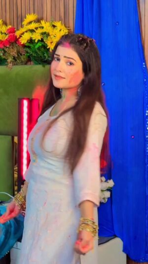 Shweta Jaiswal Instagram - Tere sath me Rani holi 🫟❤️💜