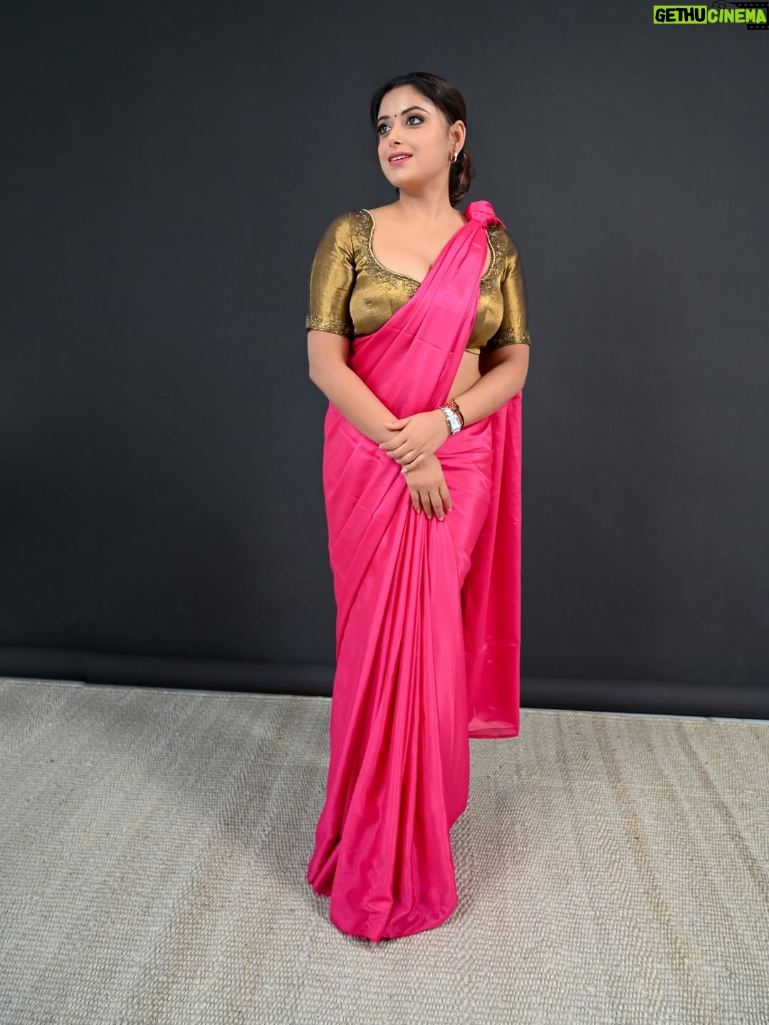 Sneha Paul - 29.3K Likes - Aaja Piya 🌸