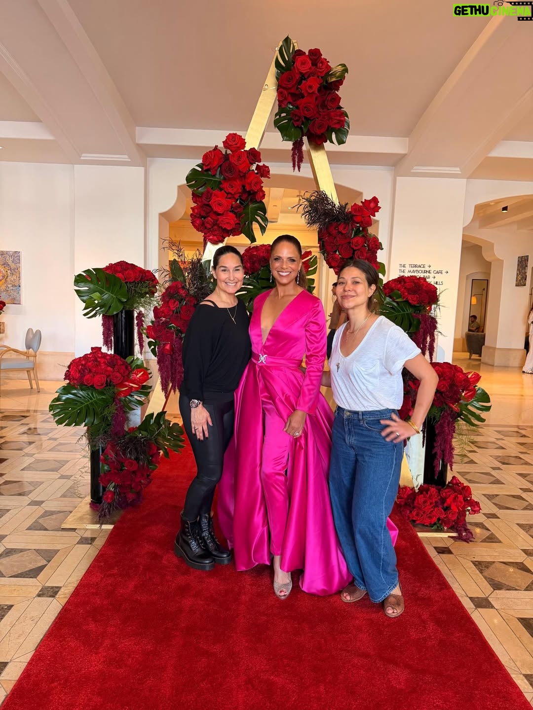 Soledad O'Brien - 2.1K Likes - What an honor to wear a beautiful gown designed by @ericaappleby at @etaluxeatelier! She worked under an insane deadline and absolute delivered. Dress dropped off at 430 am. Drove to the airport to head to LA at 630 am!  Crazy. But gorgeous!!! We didn’t take home the Oscar but the fit was definitely winning!