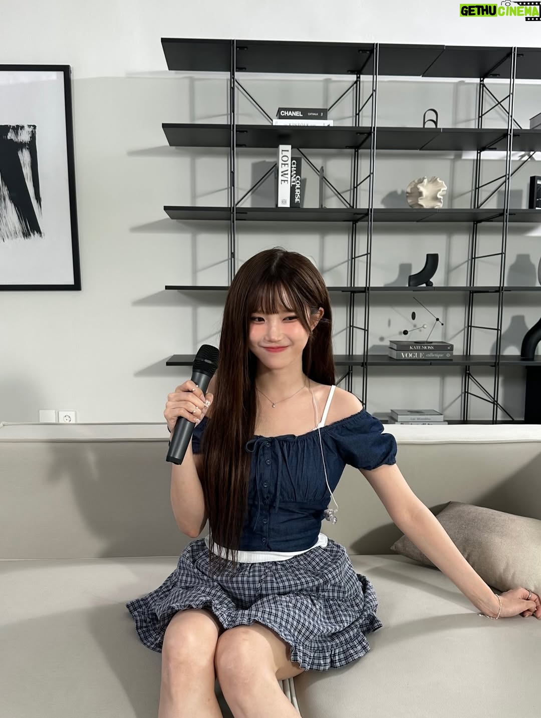 Song Hayoung - 193.9K Likes - 🍀☘️2025👋