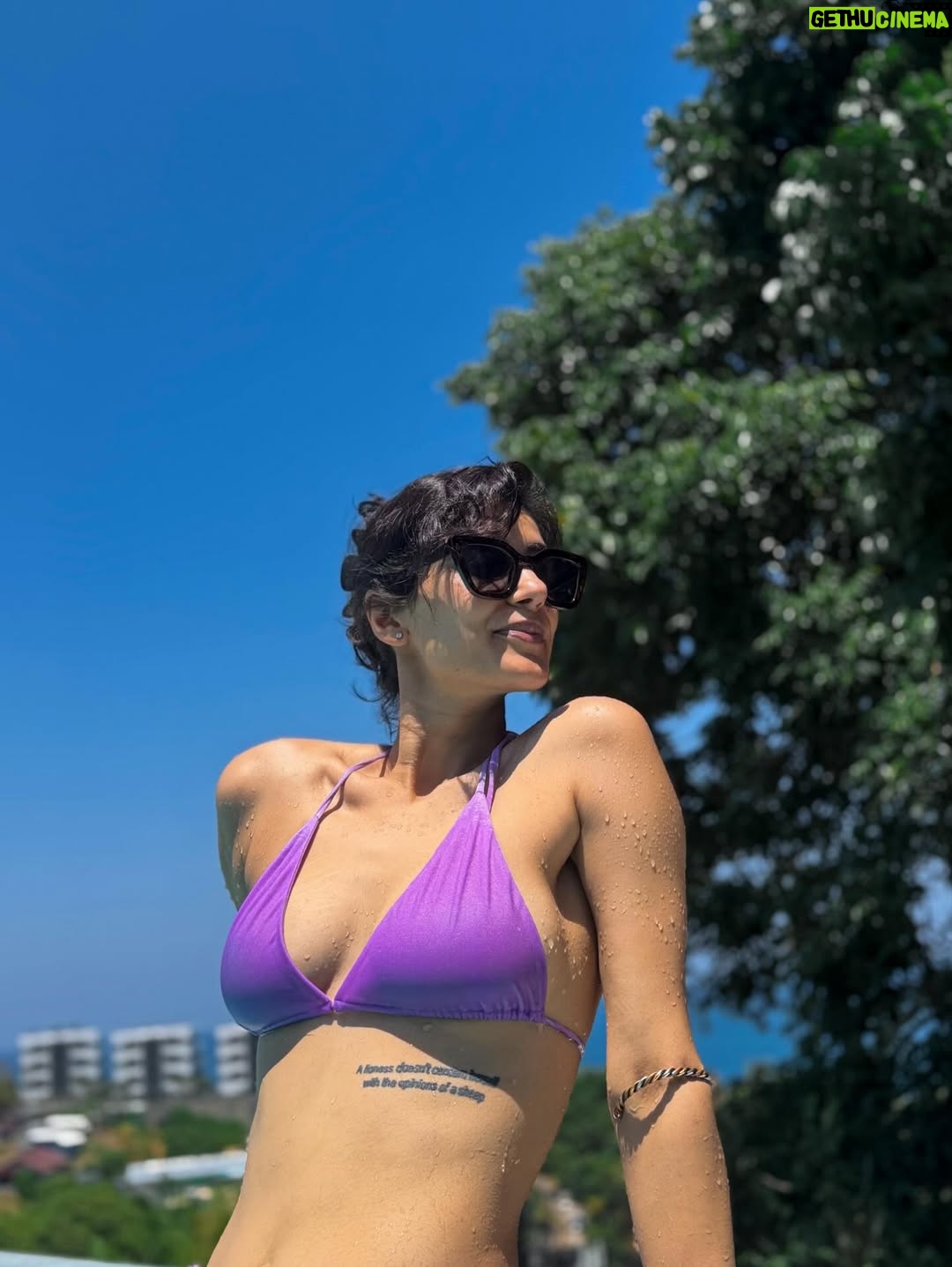Sonia Rathee - 18.6K Likes - 🏝️🌊☀️👙
My favorite time of the year 😎
