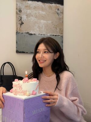 Sooyoung Choi Instagram - 🐎🐴❤️💯