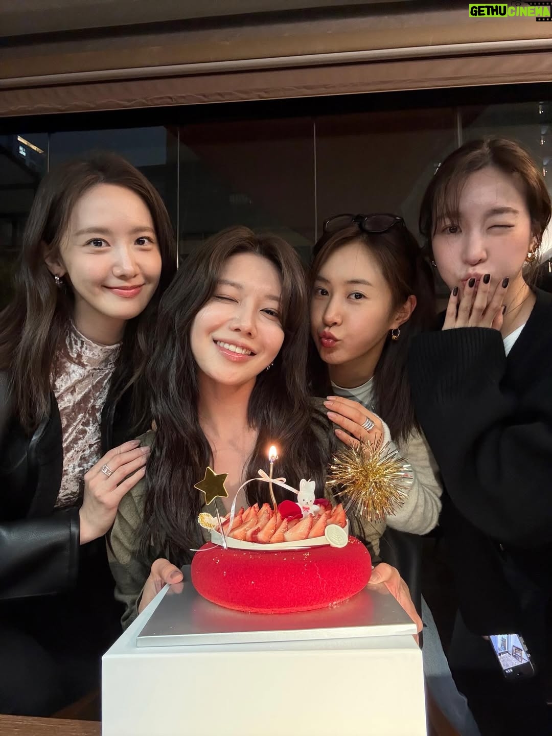Sooyoung Choi - 489.8K Likes - 🐎🐴❤️💯