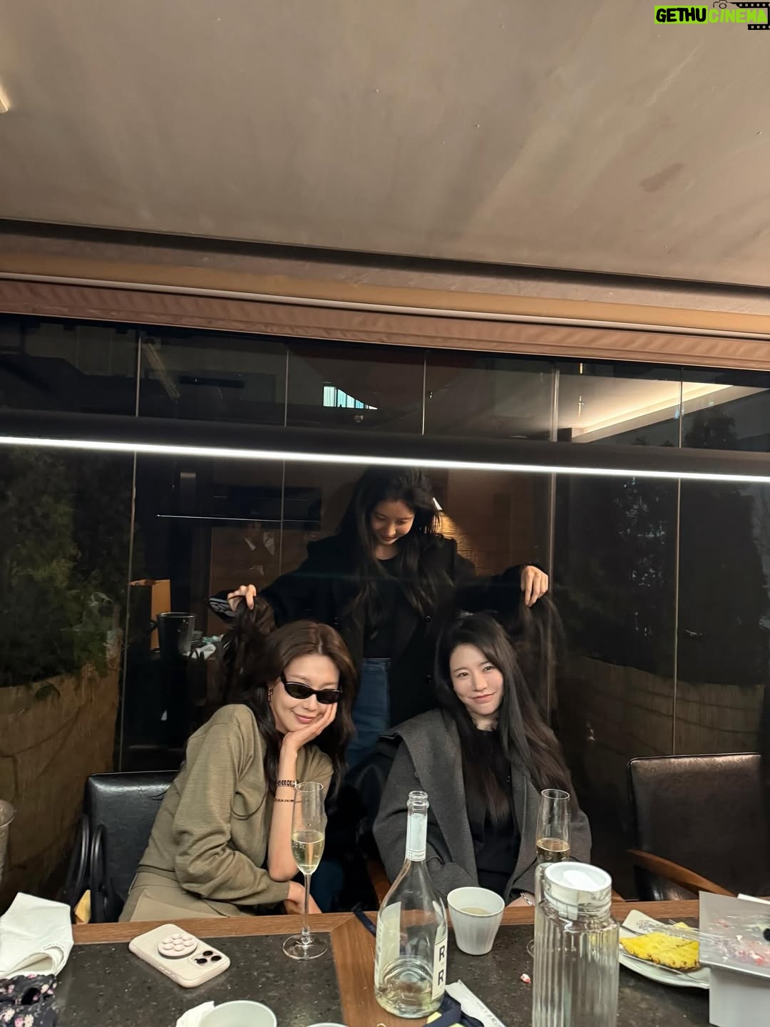 Sooyoung Choi - 489.8K Likes - 🐎🐴❤️💯