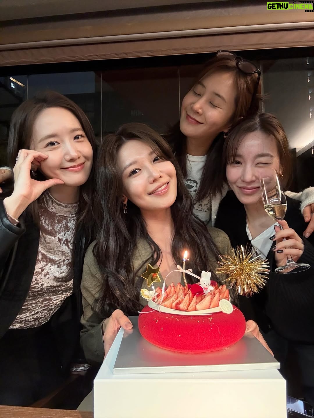 Sooyoung Choi - 489.8K Likes - 🐎🐴❤️💯