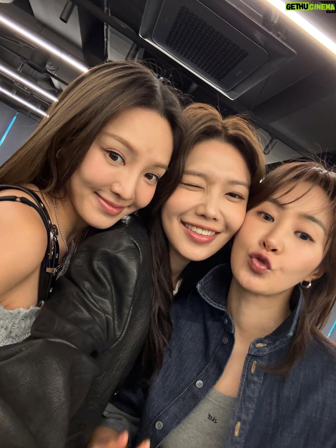 Sooyoung Choi - 396.6K Likes - 무리수라고한사람나와