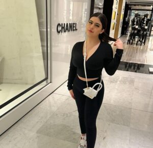 Sophia Grace Brownlee Instagram - 🤍🖤🤍