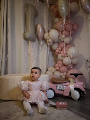 Sophia Grace Brownlee Instagram - athena rose turns 1 💕 🎀 🤍 🩰 🩷