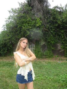 Actress Sophie Grace HD Photos and Wallpapers November 2025
