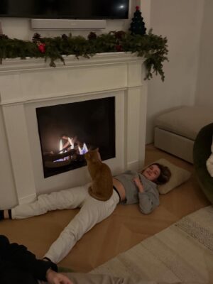 Sophie Nélisse Instagram - For shits and giggles