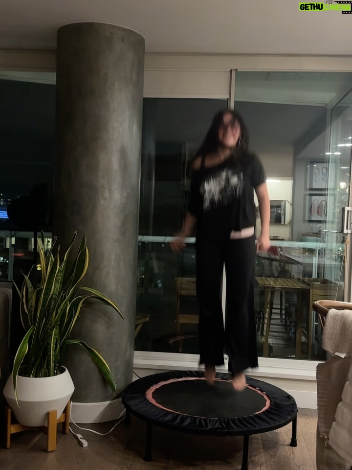Sophie Nélisse - 171K Likes - For shits and giggles