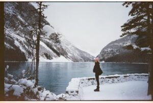 Sophie Nélisse Instagram - Snowflakes & outtakes