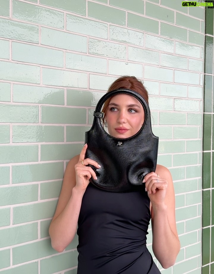 Sophie Nélisse - 209.4K Likes - @corinhardy likes to carry that WHISTLE around like it’s a toy, but this movie is no joke.
-
@lilly_keys 
@chadwoodhair 
@courreges 
@birks
