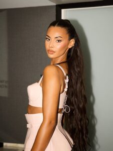 Actress Sophie Piper HD Photos and Wallpapers March 2026
