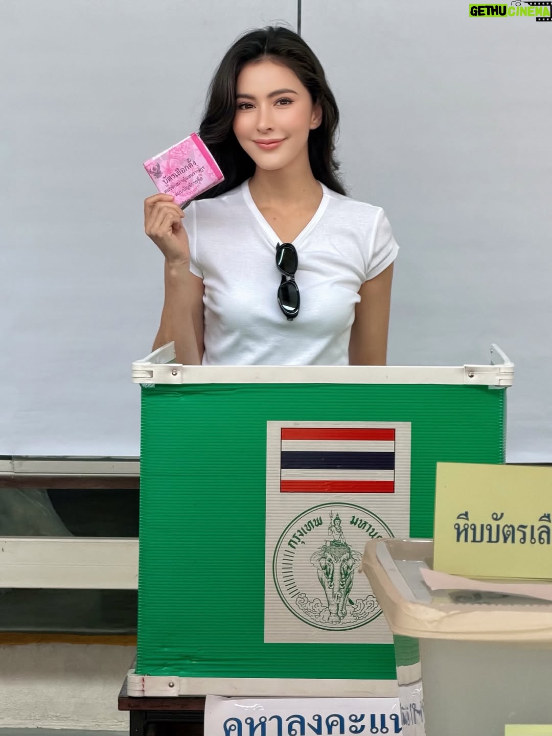 Sririta Jensen - 166.7K Likes - Voted 🙏🏻🇹🇭