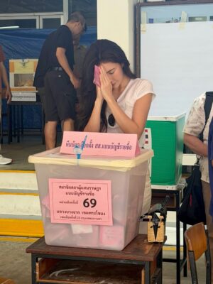 Sririta Jensen Instagram - Voted 🙏🏻🇹🇭