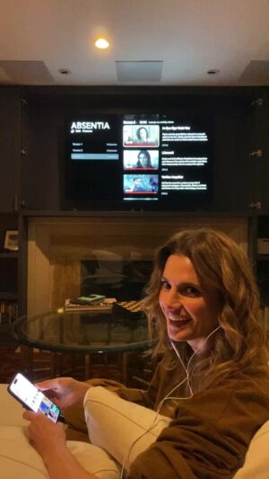 Stana Katic Instagram - #ABSENTIA

Season 3 View Party!!

Thank you everyone for watching.

🫶🏽🫶🏽🫶🏽