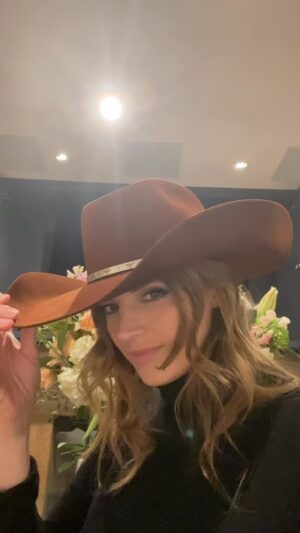 Stana Katic Instagram - 😏😑😏
