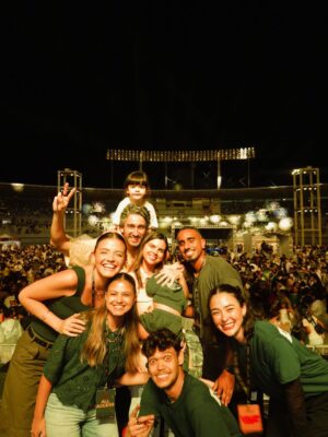 Stefany Vaz Instagram - WHAT A DAY! @thesendbrasil oficialmente encerrado, mas a verdade é que só acabou de começar. 

Um dia tão especial, cercada de pessoas incríveis com quem aprendo tanto, sendo lembrada de que o chamado não é para um evento, mas para uma vida inteira de obediência. 👟❤️‍🔥📣