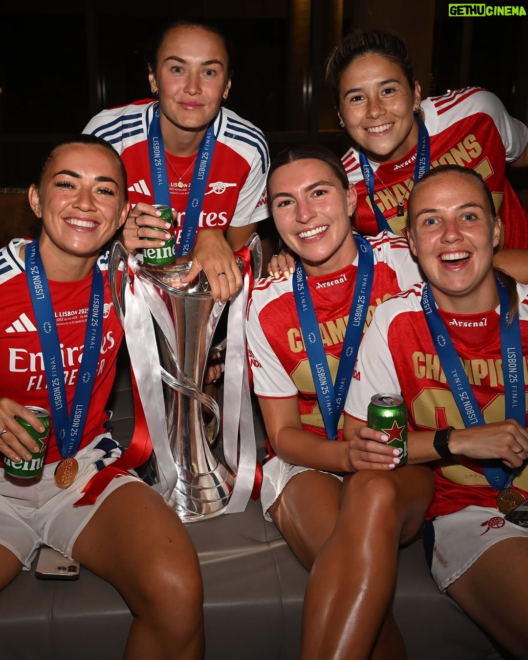 Steph Catley - 36.1K Likes - For The Arsenal 🏆❤️