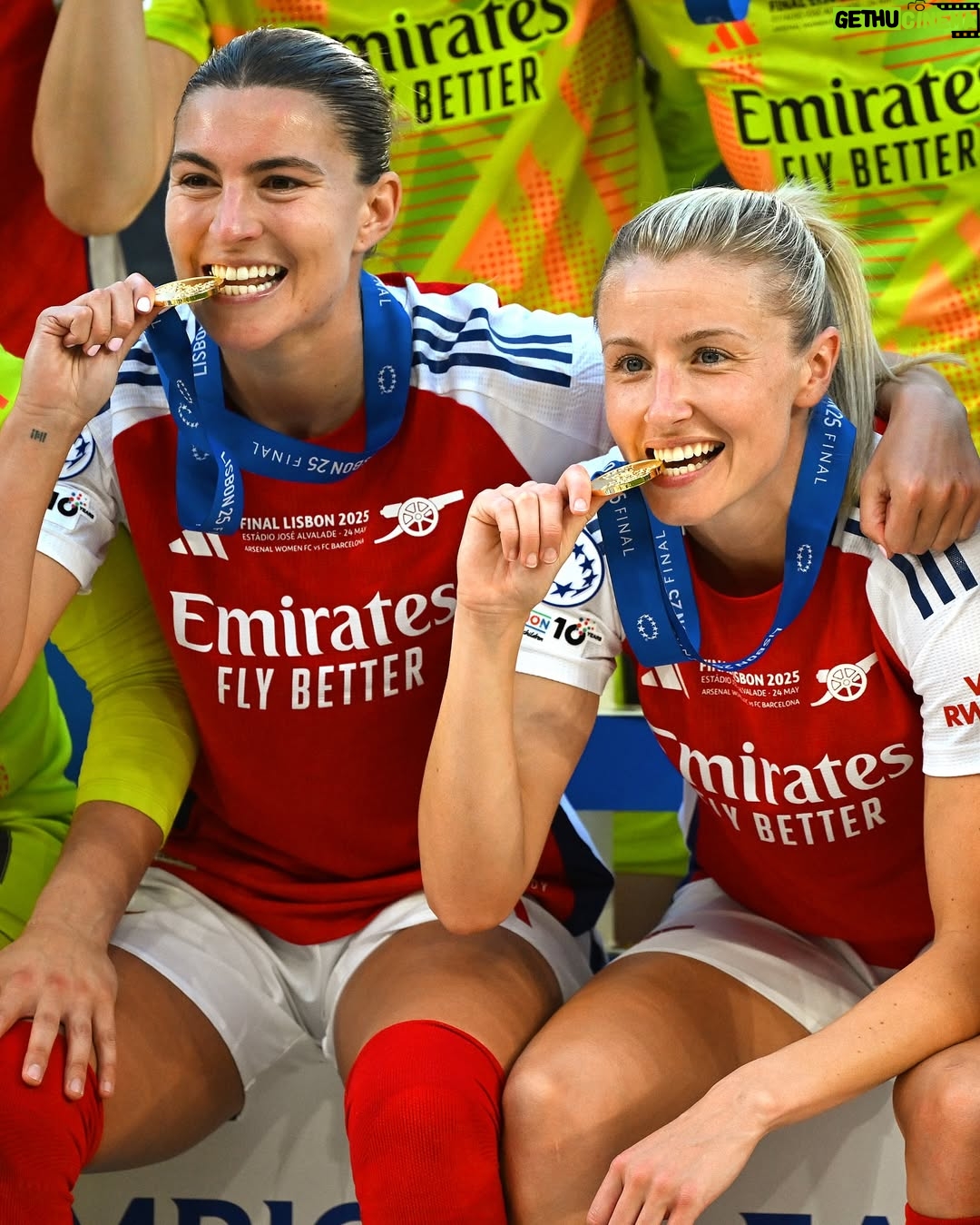 Steph Catley - 36.1K Likes - For The Arsenal 🏆❤️