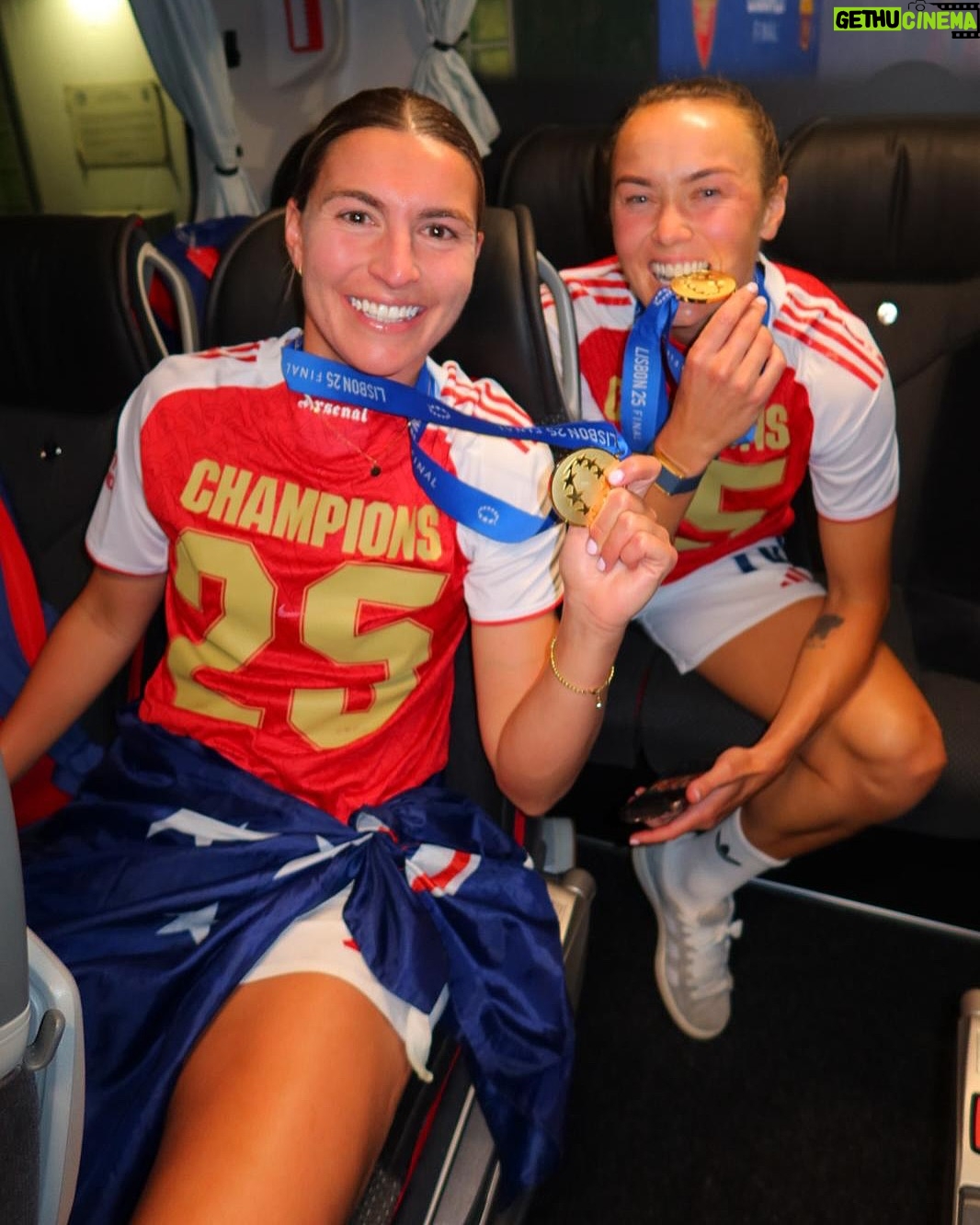 Steph Catley - 36.1K Likes - For The Arsenal 🏆❤️