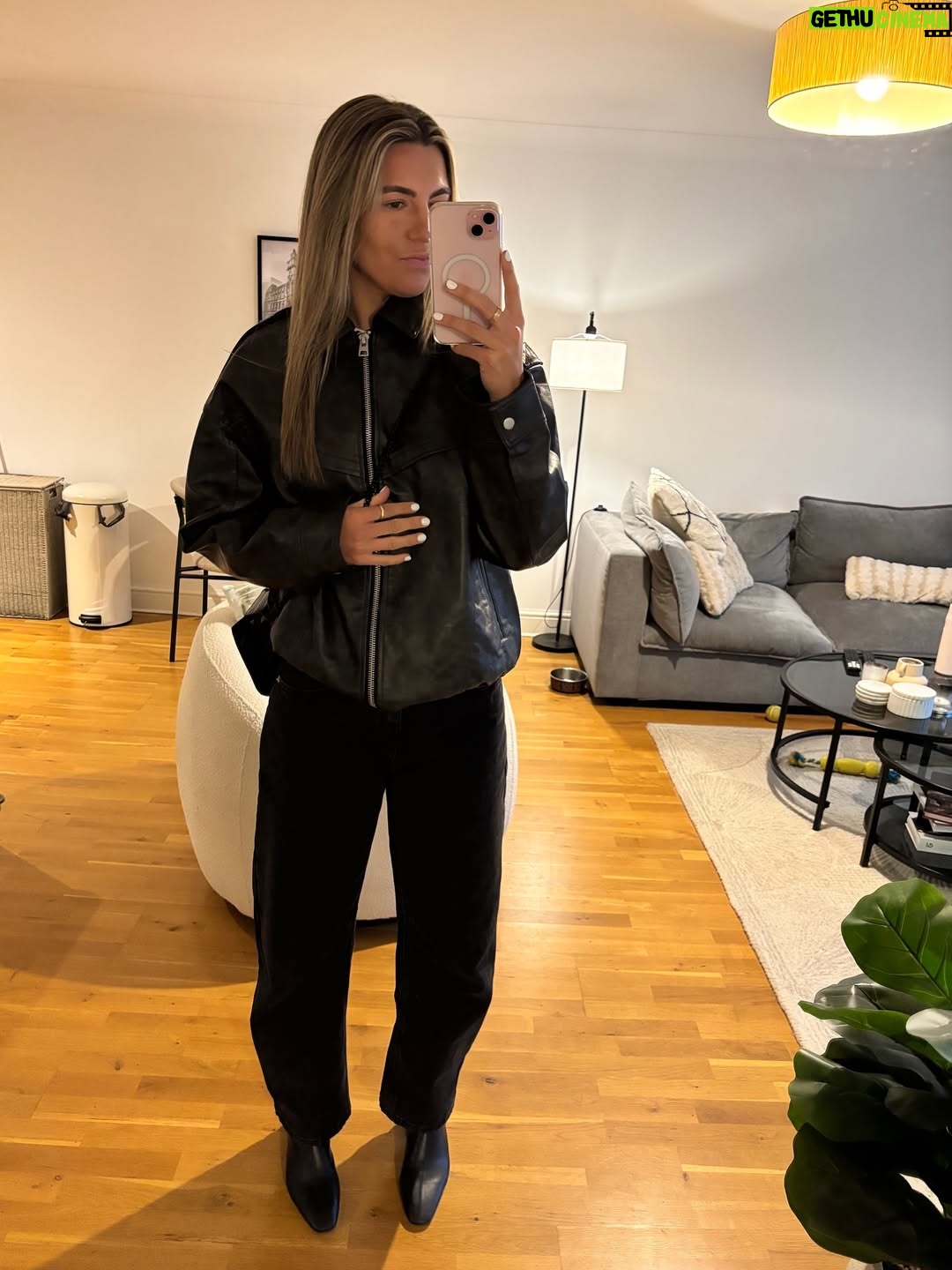 Steph Catley - 29.6K Likes - Jan 💕