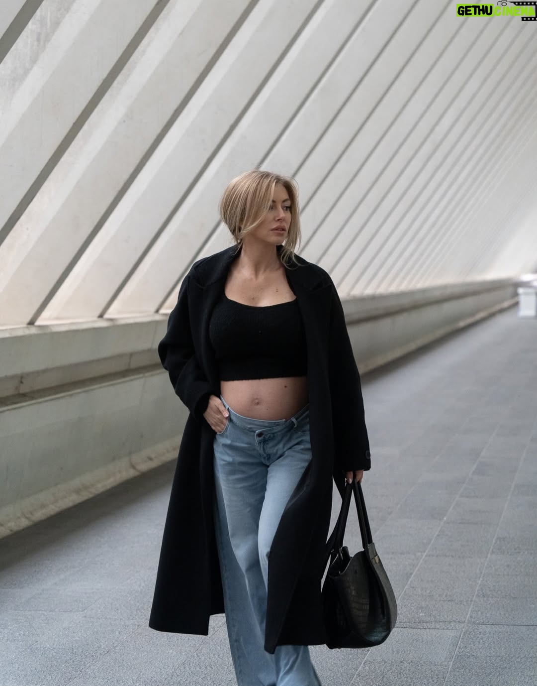 Stéphanie Clerbois - 40.8K Likes - Le plus beau des changements.🥹🤍

Merci @juliedck_photography