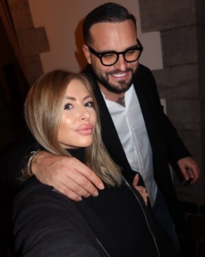 Stéphanie Clerbois Instagram - Un hôtel, du calme et nous 🥹🤍
*invitation