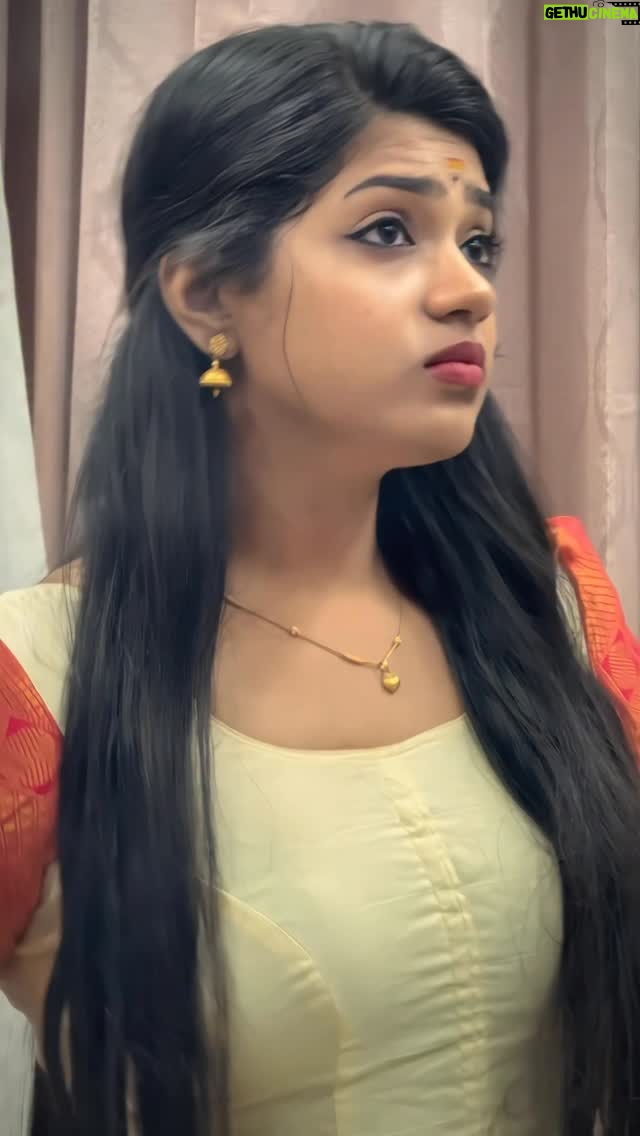 SubhaLakshmi R - 674.7K Likes - വിഷ്ണു എവിടെ ഡാ🕊️😅

#trending#mallu#fun#subinairr#reelitfeelit❤️❤️ @subi_nairr