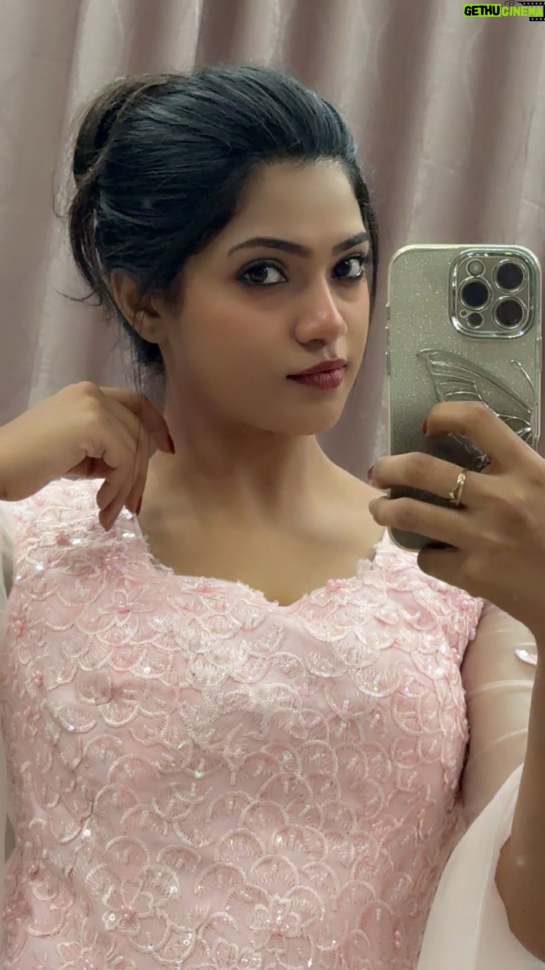 SubhaLakshmi R - 75K Likes - 😉♥️

#fyp#insta#subinairr#viral#reels @subi_nairr
