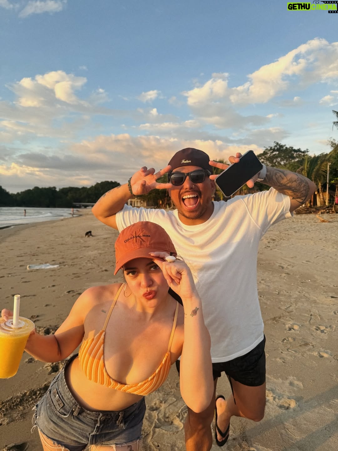 Sue Ramirez - 128.6K Likes - ☀️🌊🐚🦀🌅🪸🧡✨

Take me back to Dec 2025 pls #LatePost