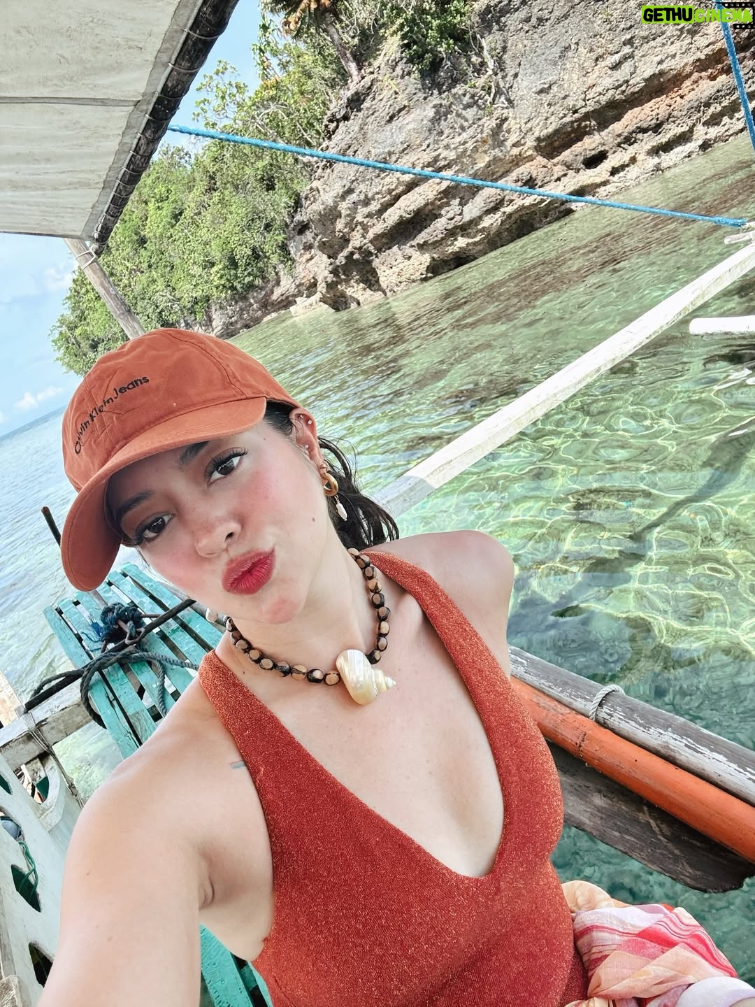 Sue Ramirez - 128.6K Likes - ☀️🌊🐚🦀🌅🪸🧡✨

Take me back to Dec 2025 pls #LatePost