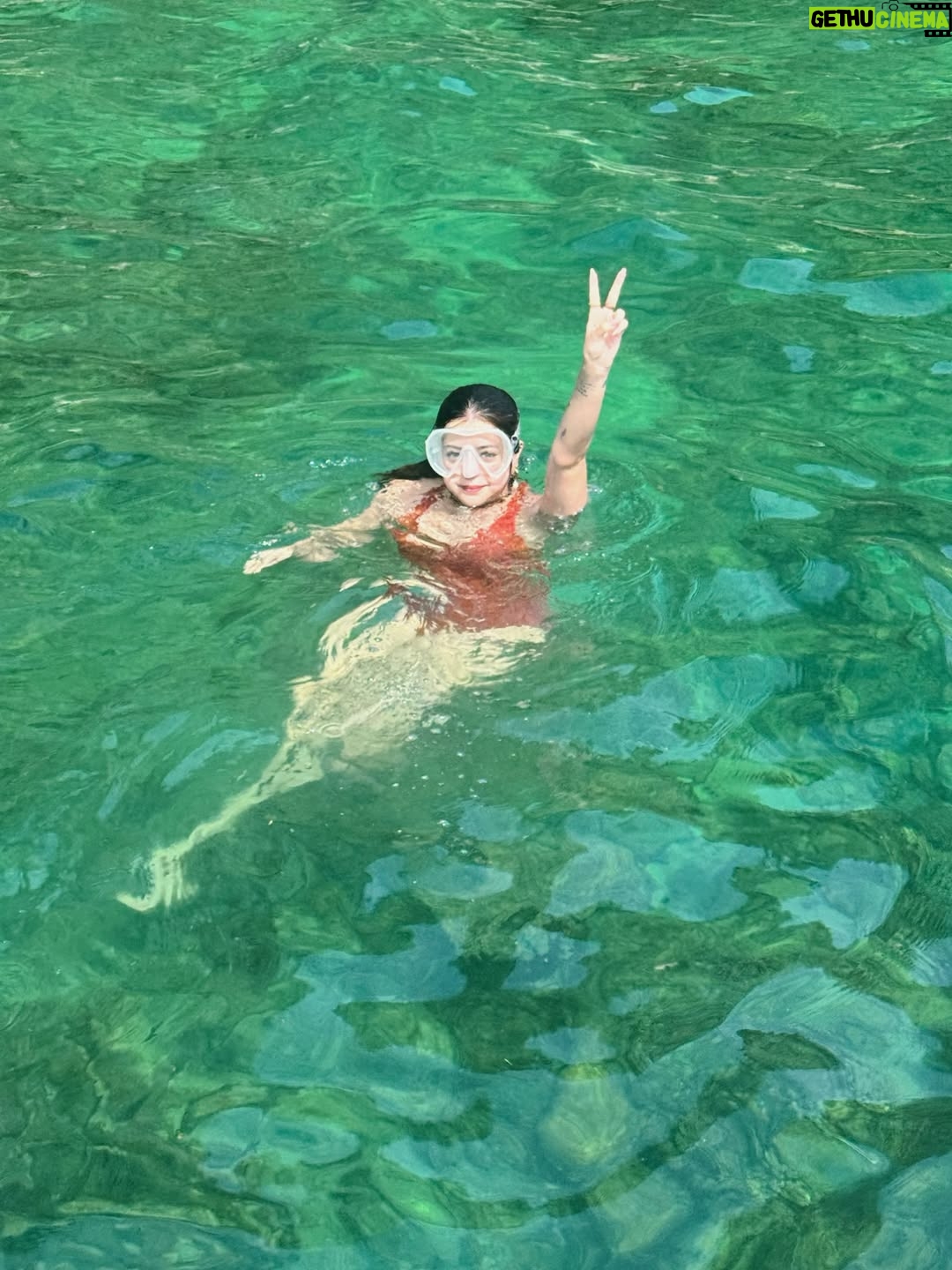 Sue Ramirez - 128.6K Likes - ☀️🌊🐚🦀🌅🪸🧡✨

Take me back to Dec 2025 pls #LatePost