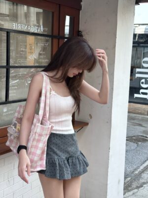 Supassara Thanachart Instagram - 🩰🫧 𓈒𝒫𝒾𝓃𝓀 𝓂𝒶𝒾𝒹ℯ𝓃 𝒽ℯ𝒶𝓇𝓉 ♡̩͙💘