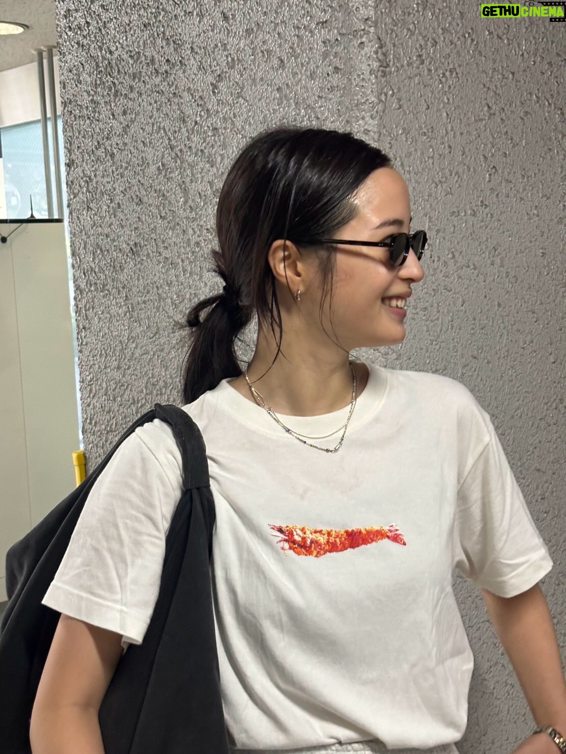 Suzu Hirose - 338.5K Likes - 2025楽しかったーーーー。
楽しすぎた！いっぱいありがとうっ。
みなさんも頑張りすぎず、がんばりましょね。マイペースにね。
楽しみにしててほしいことも沢山あります。
来年もどうぞよろしくうう。がんばるぞ💪良いお年をっ

@louisvuitton
#louisvuitton
#LVFashion