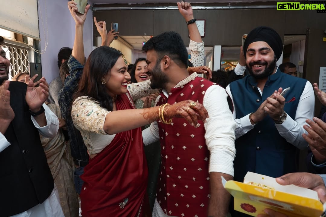 Swara Bhaskar - 87.2K Likes - And just like that.. it’s been 3 years!!! Happy three to us @fahadzirarahmad ❤️
May we always find each other despite the chaos, the crowds, the bickering (lol), the logistics and even in the hard times.. May we find each other, hold each other, honour each other and love each other for all the years to come. So lucky to have this life with you! ❤️🧿✨
Last pic being most representative of our marriage 👹👻