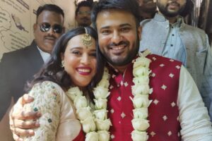 Swara Bhaskar Instagram - And just like that.. it’s been 3 years!!! Happy three to us @fahadzirarahmad ❤️
May we always find each other despite the chaos, the crowds, the bickering (lol), the logistics and even in the hard times.. May we find each other, hold each other, honour each other and love each other for all the years to come. So lucky to have this life with you! ❤️🧿✨
Last pic being most representative of our marriage 👹👻