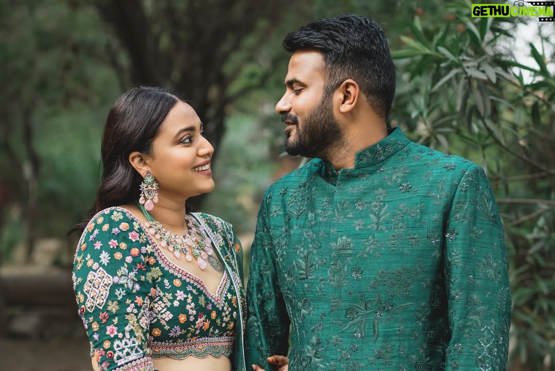 Swara Bhaskar - 87.2K Likes - And just like that.. it’s been 3 years!!! Happy three to us @fahadzirarahmad ❤️
May we always find each other despite the chaos, the crowds, the bickering (lol), the logistics and even in the hard times.. May we find each other, hold each other, honour each other and love each other for all the years to come. So lucky to have this life with you! ❤️🧿✨
Last pic being most representative of our marriage 👹👻