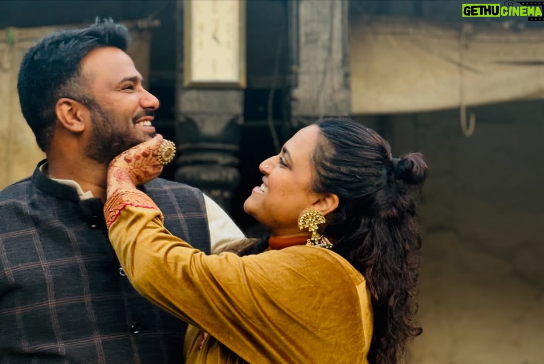 Swara Bhaskar - 87.2K Likes - And just like that.. it’s been 3 years!!! Happy three to us @fahadzirarahmad ❤️
May we always find each other despite the chaos, the crowds, the bickering (lol), the logistics and even in the hard times.. May we find each other, hold each other, honour each other and love each other for all the years to come. So lucky to have this life with you! ❤️🧿✨
Last pic being most representative of our marriage 👹👻