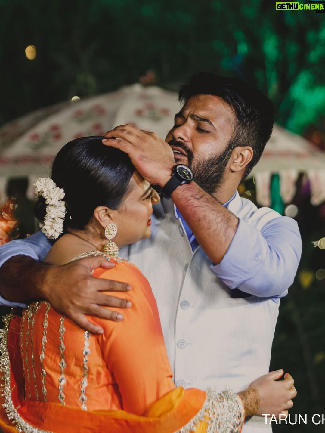 Swara Bhaskar - 135.2K Likes - Happy happy birthday to my husband, friend, comrade, baby daddy and chief irritant to my hormonal balances.. 🤓😂💕 May life always validate your optimism and ‘Bhai KA confidence’! 🤪🥸🥰❤️
Love you long time! And then some more.. ❤️