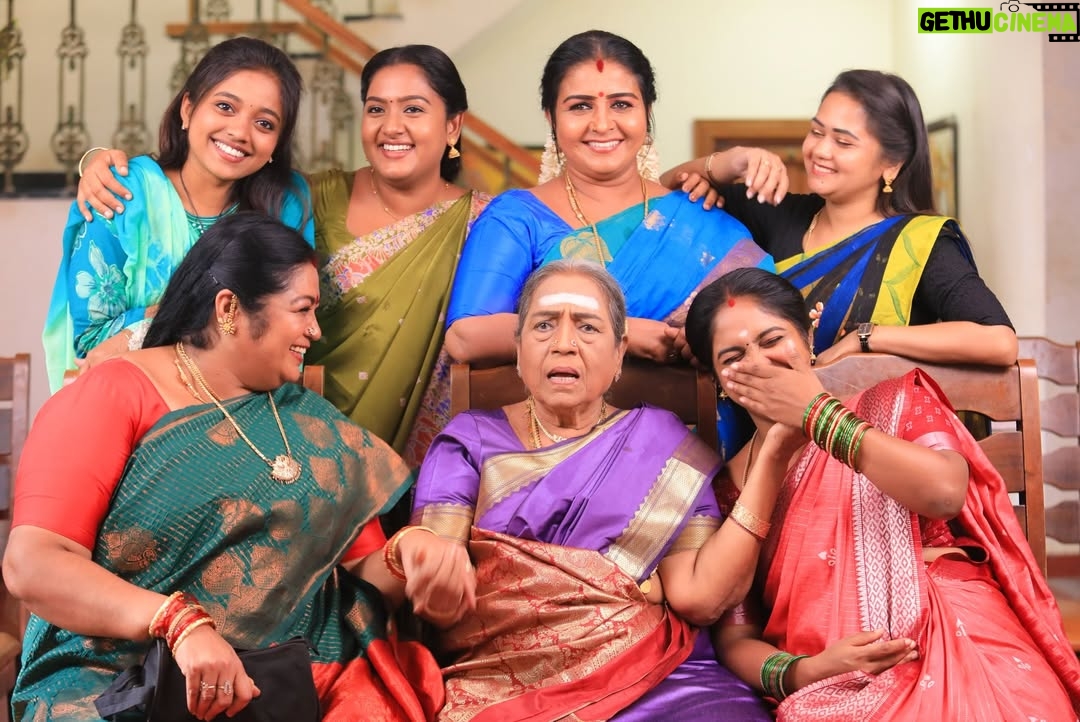 Swetha Vijay - 17.3K Likes - Beauties of சின்னமருமகள் ❤️🧿HAPPY WOMEN’S DAY TO ALL RAASATHI’S🫂

#chinnamarumagal #vijaytvserial #vijaytv #womensday2026
