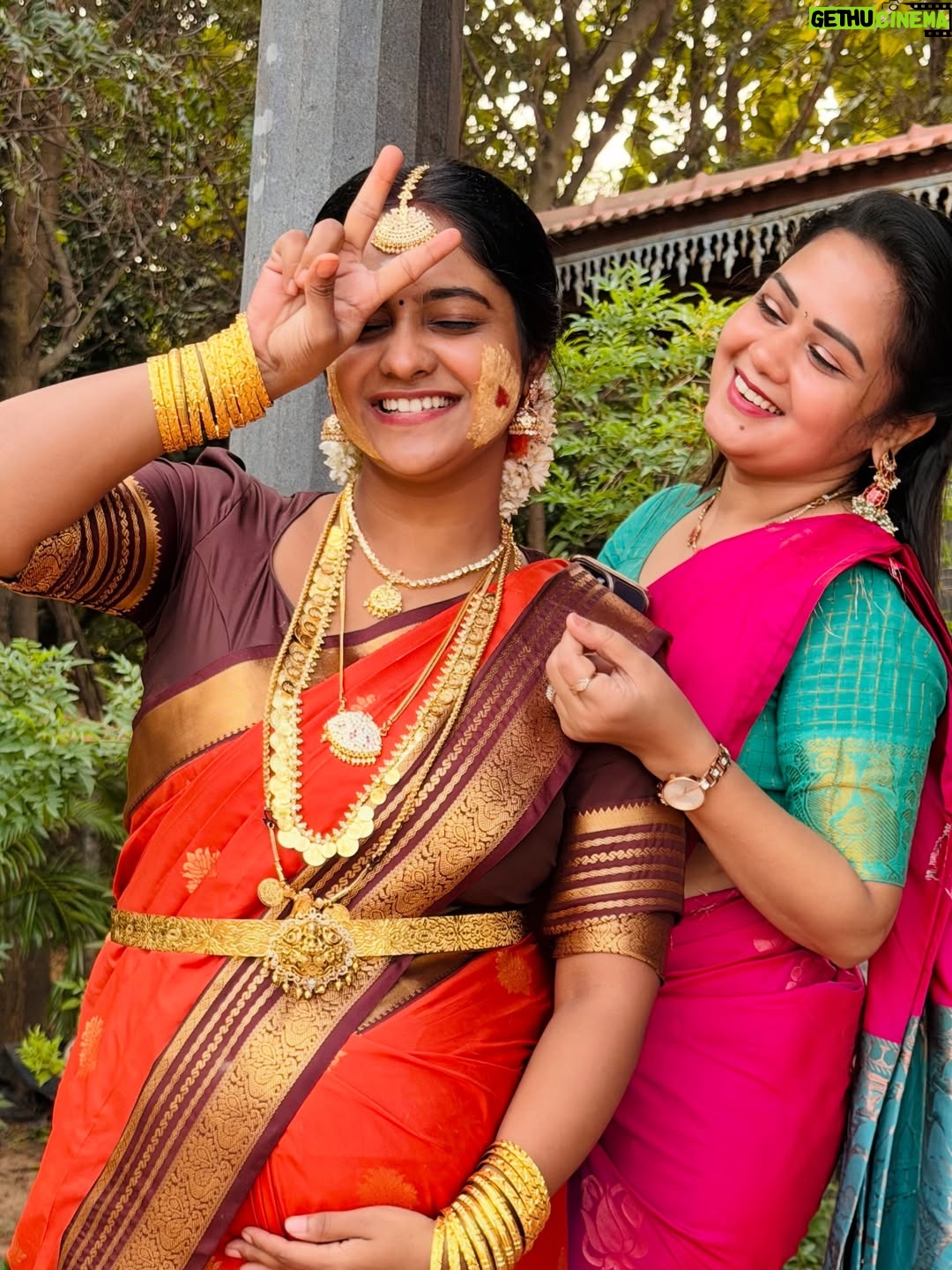 Swetha Vijay - 41.1K Likes - தமிழுக்கு வளைகாப்பு 🙈❤️ 

#chinnamarumagal #vijaytvserial #vijaytv