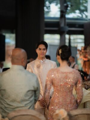 Syifa Hadju Instagram - Even after the proposal, our hearts felt complete celebrating this engagement. Bringing our families together, surrounded by the people who love us most 🤍
21.01.26
••
Official Media Partner @thebridestory
Wedding Planner & Organizer @by.hilda
Venue @plataran.senayan
Photo @seenbysou @corneliuswisana
Video @seenbysou @anthonysetiawan12
Decoration @rangkai_riefinka
Entertainments @vd_entertainments
Lighting & Sound System @milia_msl_wedding
MC @ankatama
Seserahan @babagi.gifts
Syifa’s MUA & Hair do @rhay_david @jooehair
El & Syifa’s Attire @studioboh
Fabric Attire @bindusamtani
Syifa’s Accessories @tuloladesigns @tulolabridal
El’s MUA & Grooming @ryanogilvy @chikievers
El’s Shoes @mariominardi_official
Fashion Stylist @wanda_haraa
Beauty Bar @linneabeautybar_id
Digital Invitation & RSVP @sayyes.rsvp
Photo booth @lolphotobooth.co
Hand Bouquet Seserahan @bloomingeliseflowers
Content Creator @by.firstlook
#thELastforSYIFA