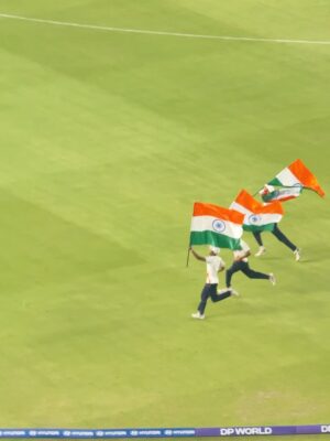 Tejasswi Prakash Instagram - Right place right time.. India World Champions once again!!! Congrats #TeamIndia can’t believe we witnessed history in the making!!! #T20WorldCup