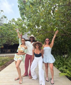 Tejaswi Madivada Instagram - The alliance even WE didn’t see coming. 😎
📍: @raayamaldives